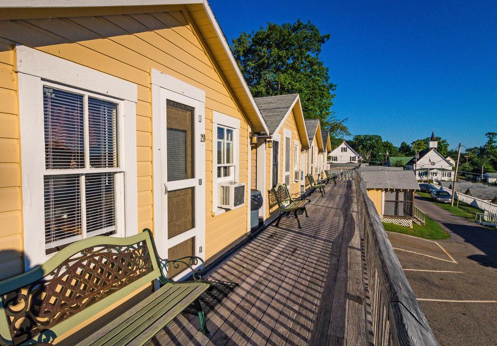 Half Moon Motel & Cottages Weirs Beach Exterior foto