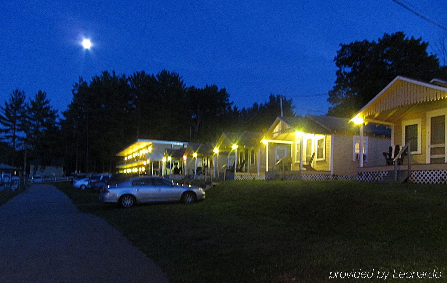 Half Moon Motel & Cottages Weirs Beach Exterior foto